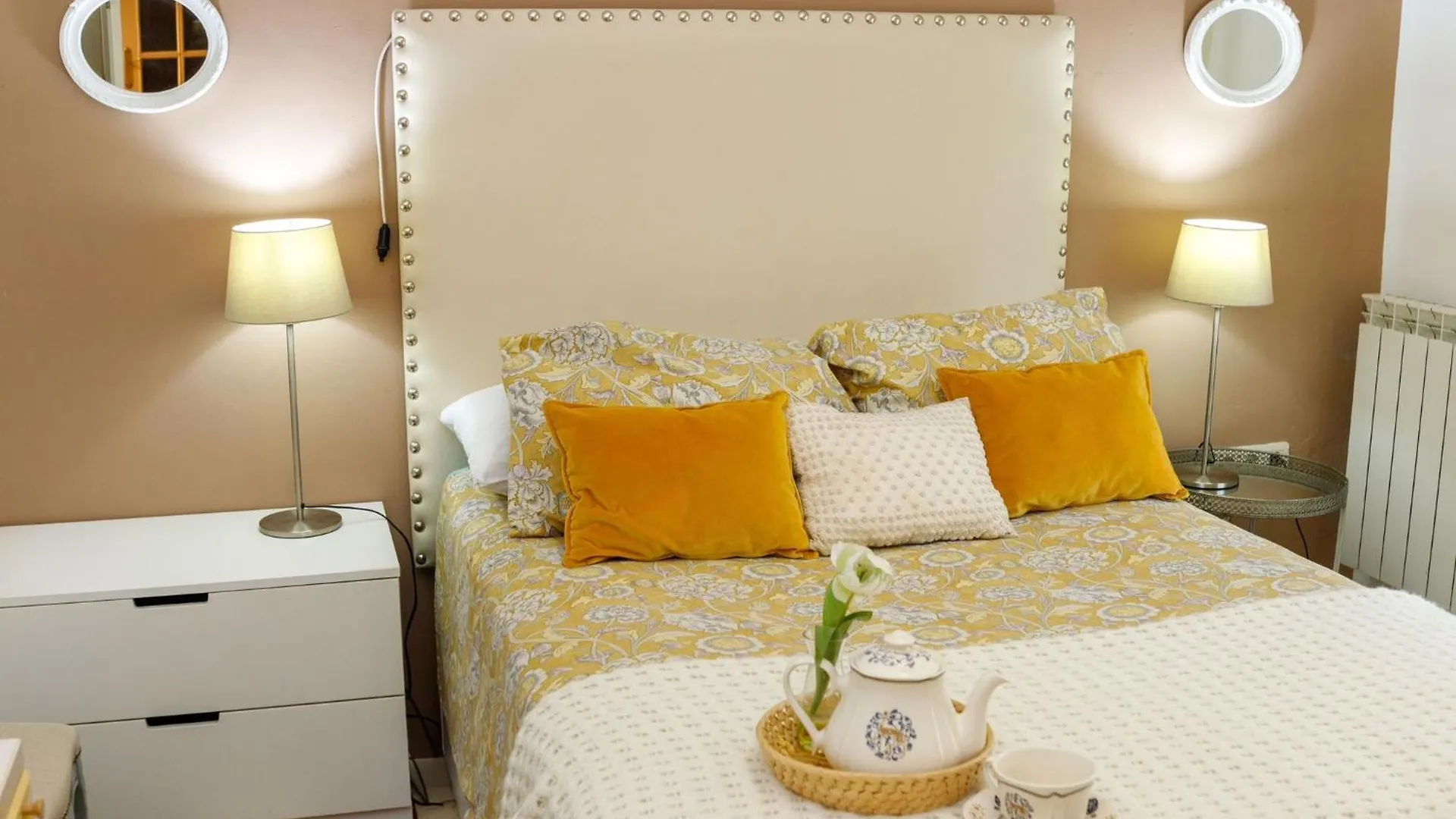 Elegante Apartamento En Granada By Bebalmy