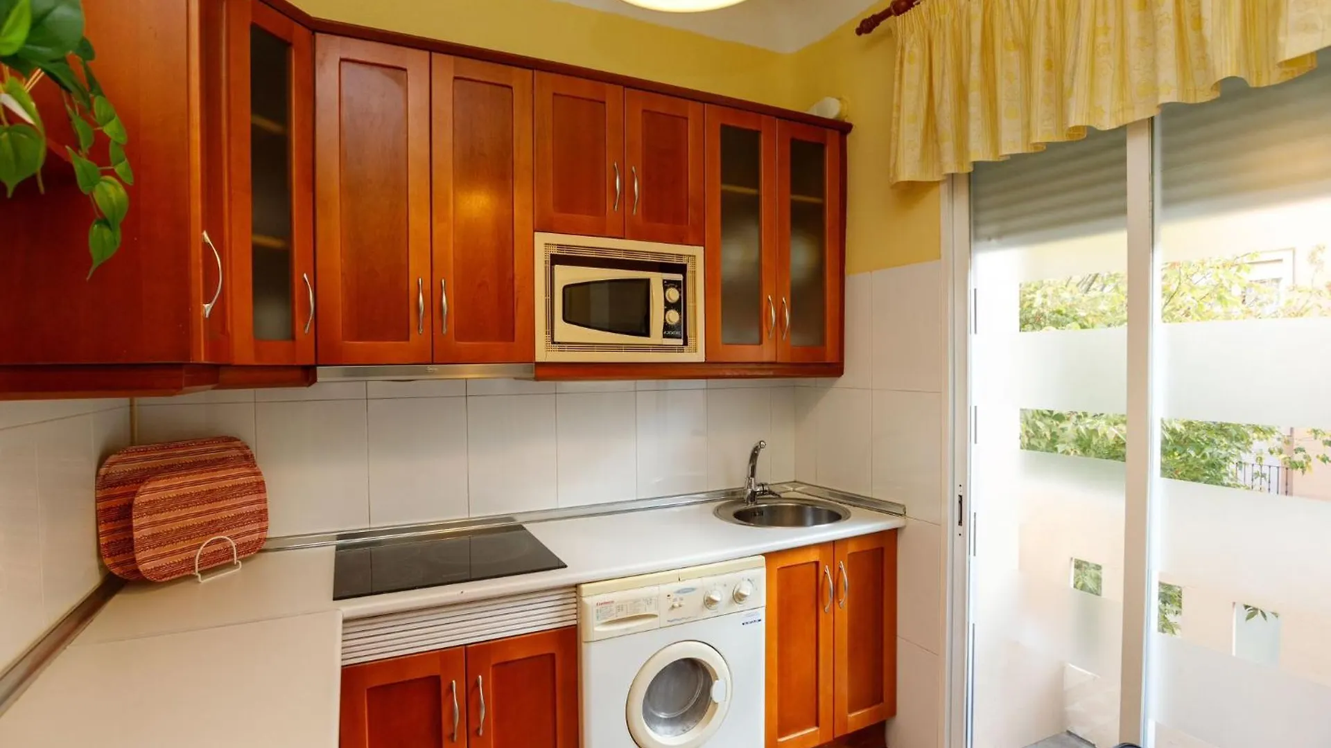 Lägenhet Elegante Apartamento En Granada By Bebalmy